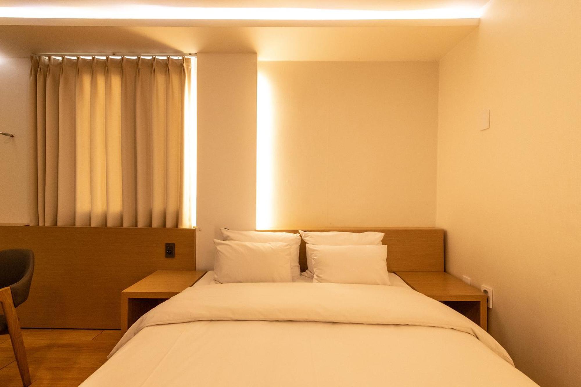 H Avenue Chuncheon Hotel Exterior photo